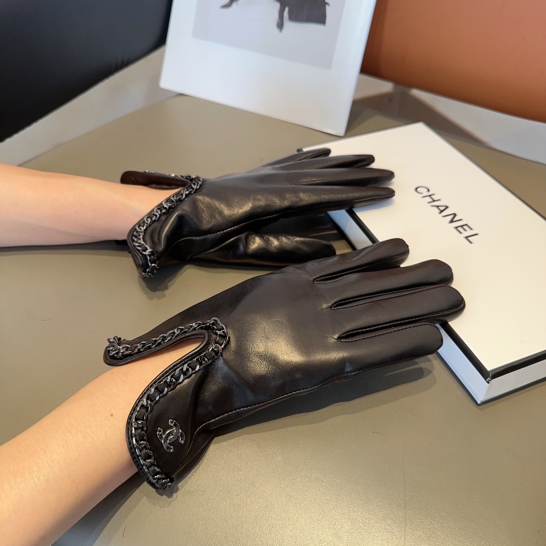 Chanel latest model original gloves