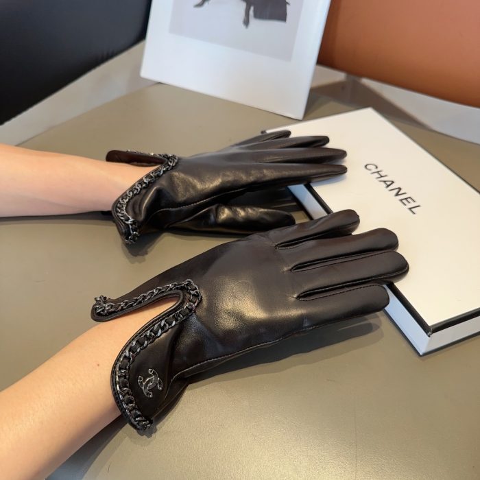 Chanel latest model original gloves